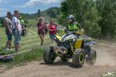 4x4